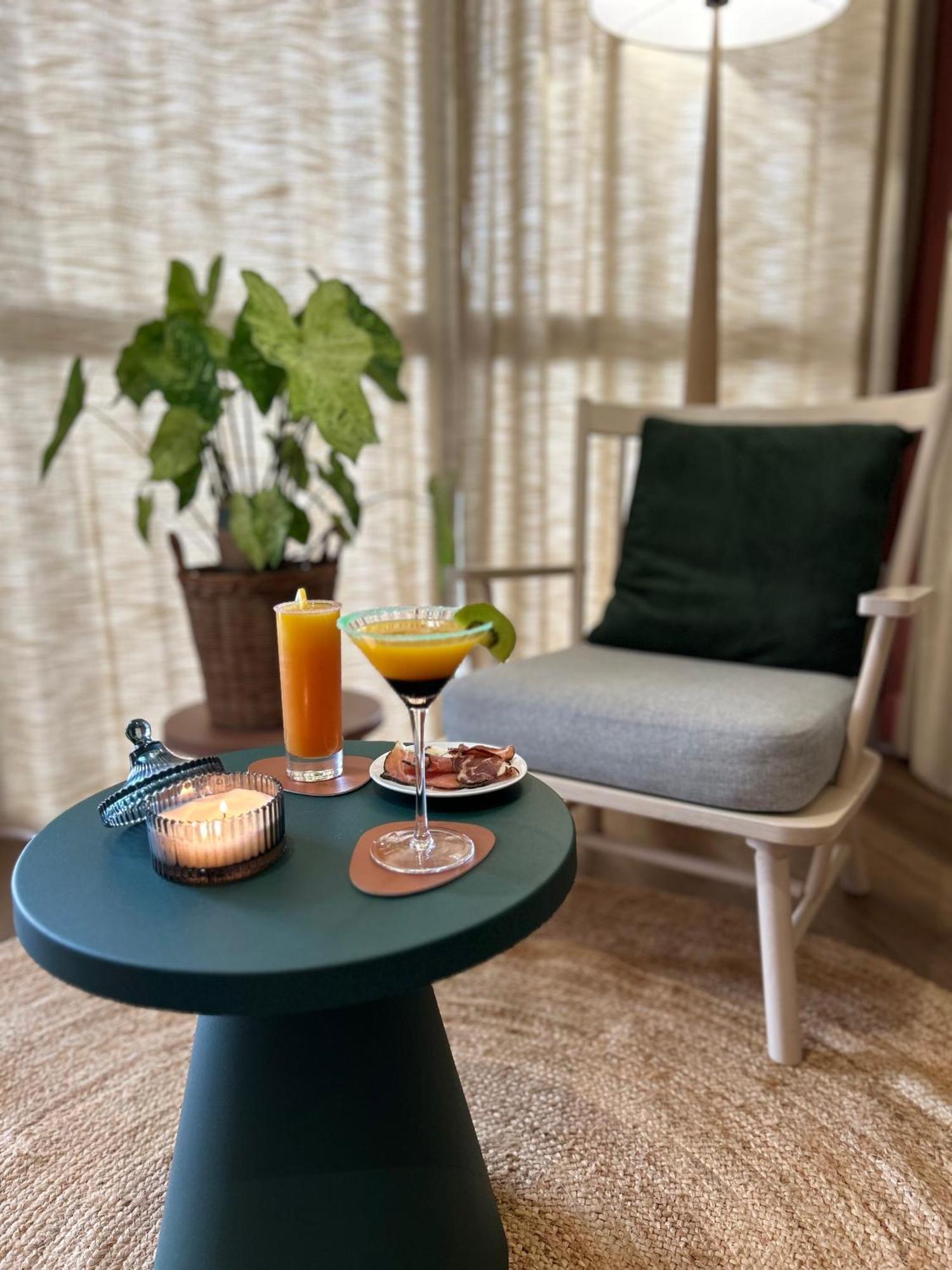 Hotel Nell Saint-Marcel  Ngoại thất bức ảnh