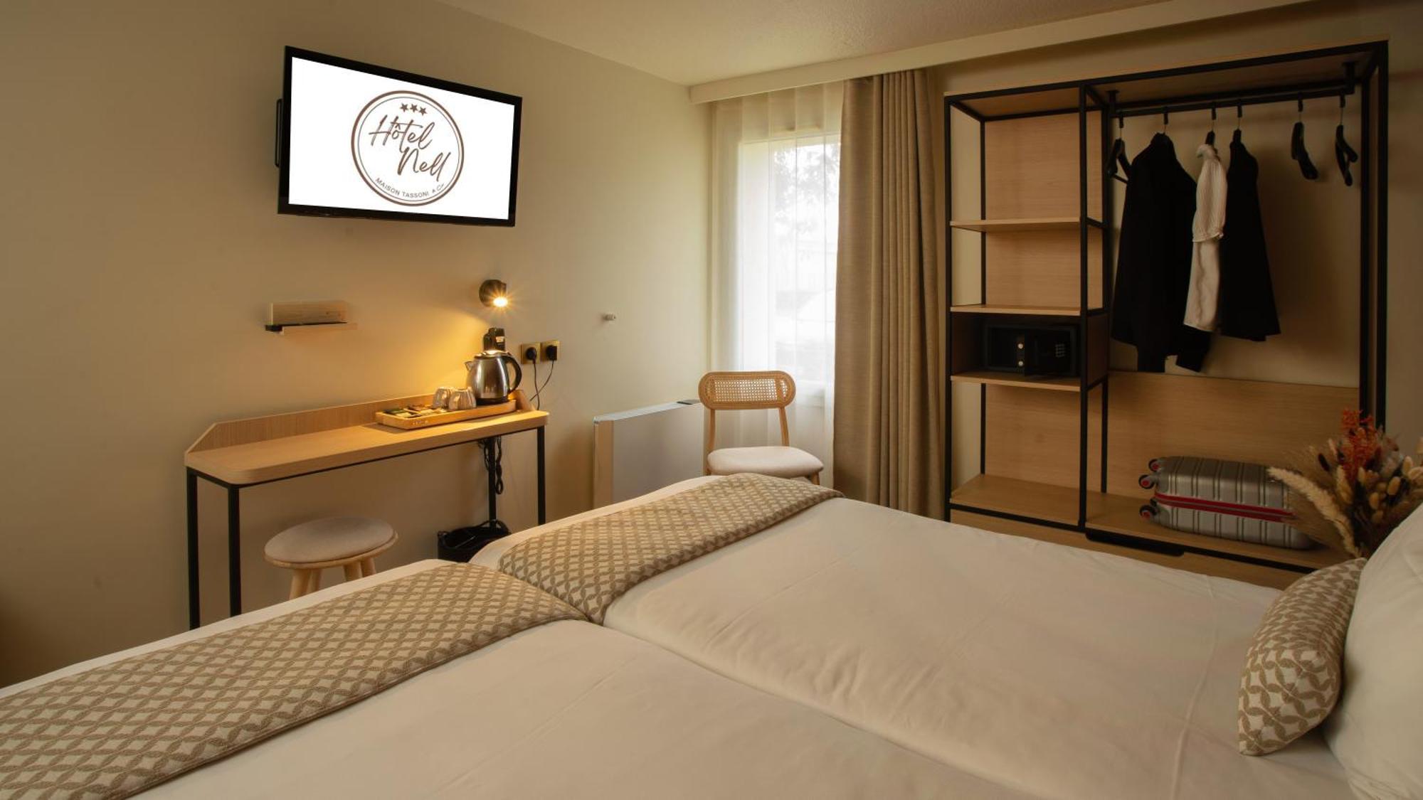 Hotel Nell Saint-Marcel  Ngoại thất bức ảnh