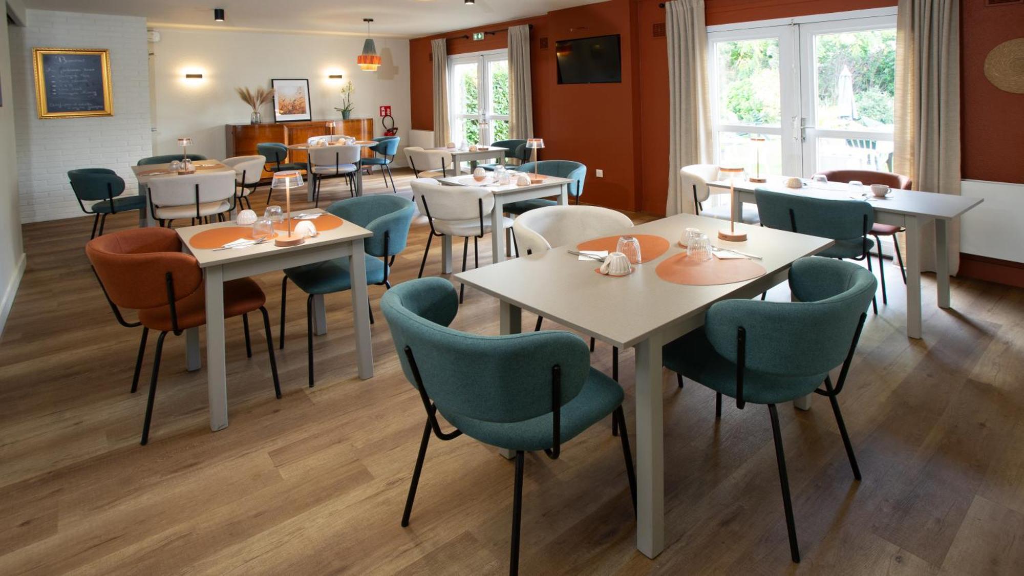 Hotel Nell Saint-Marcel  Ngoại thất bức ảnh