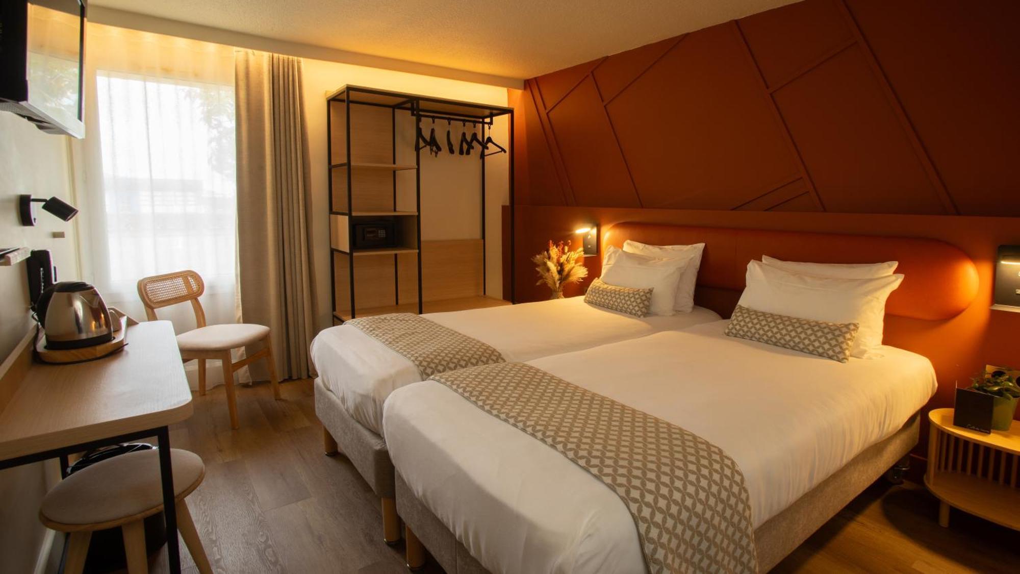 Hotel Nell Saint-Marcel  Ngoại thất bức ảnh
